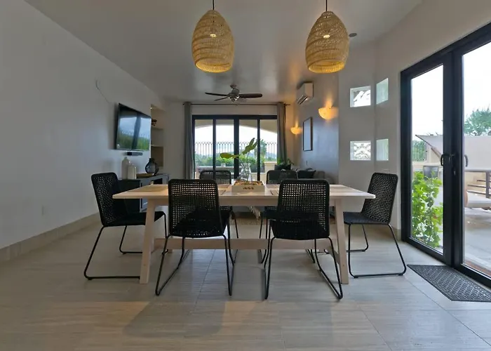 Marbella Lane - Stylish Private Oceanviews Hébergement de vacances
