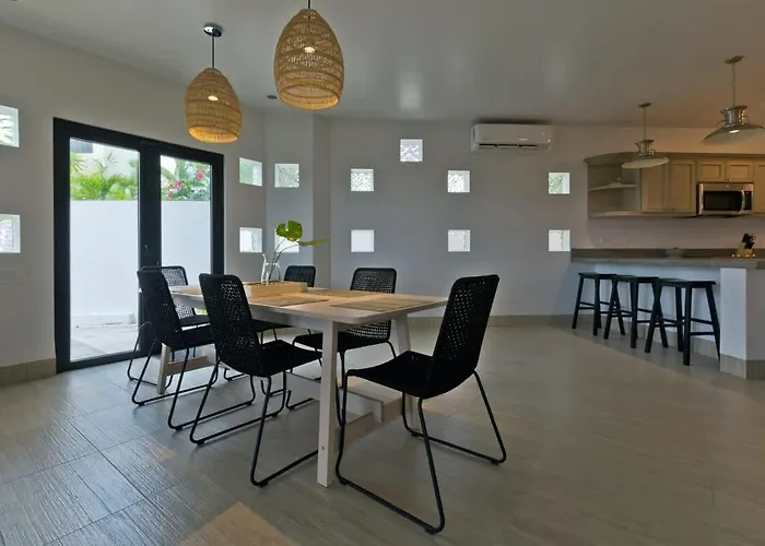 Marbella Lane - Stylish Private Oceanviews Hébergement de vacances