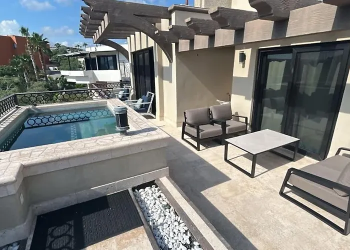 Hébergement de vacances Marbella Lane - Stylish Private Oceanviews *